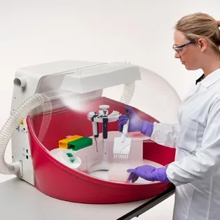 asynt-lab-bubble-pcr-bubble-pcr-arbeitsplatz image 1