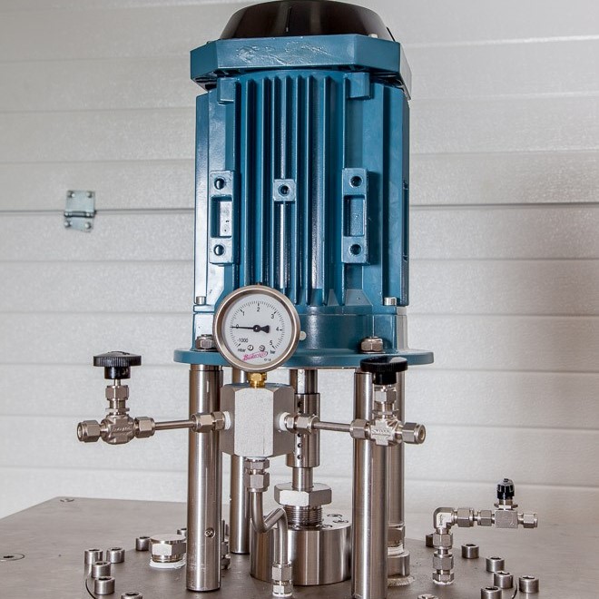 asynt-pressure-reactors-20l-druckreaktor-mantelbeheizt-hochviskos image 3