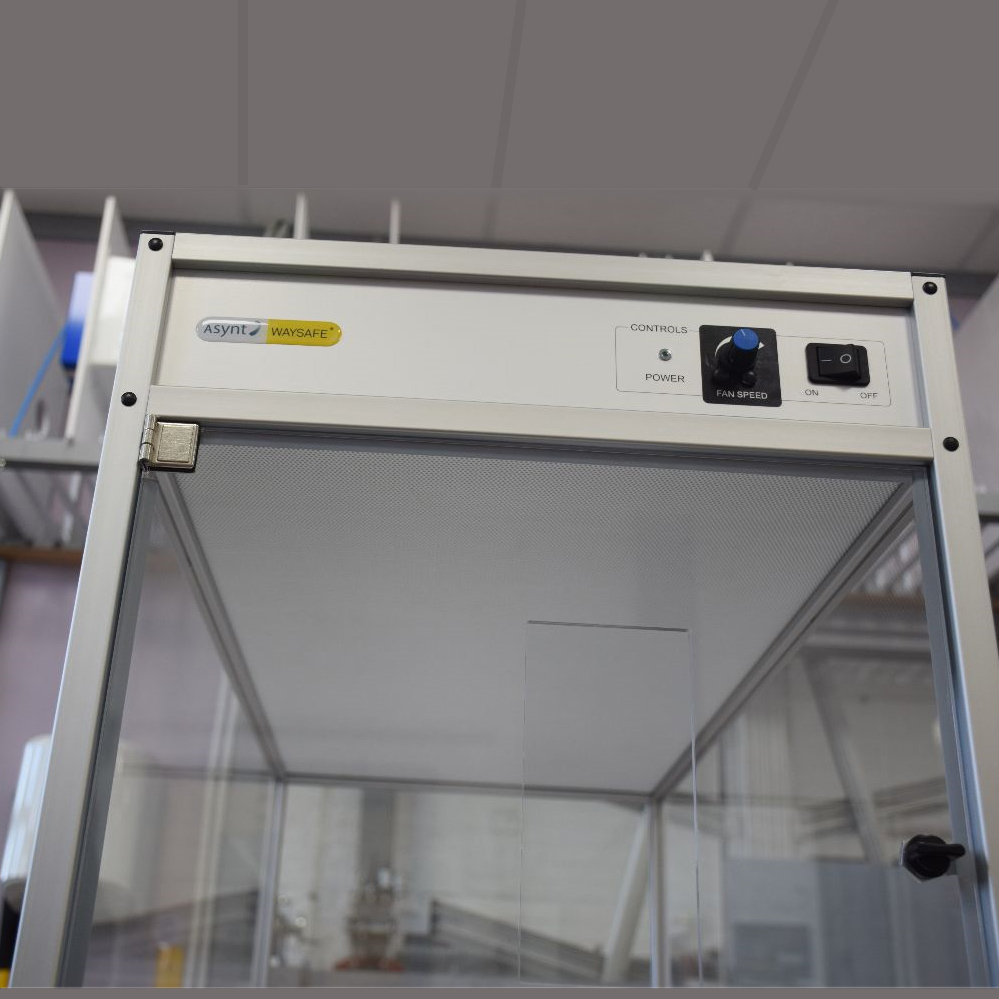 asynt-bespoke-laborgeh-use-sicherheitsgeh-use-ma-gefertigt image 2